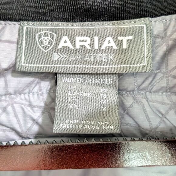 Ariat Equestrian Women's M Volt 2.0 Reflective Jacket in Silver Primaloft NWOT - Picture 10 of 12
